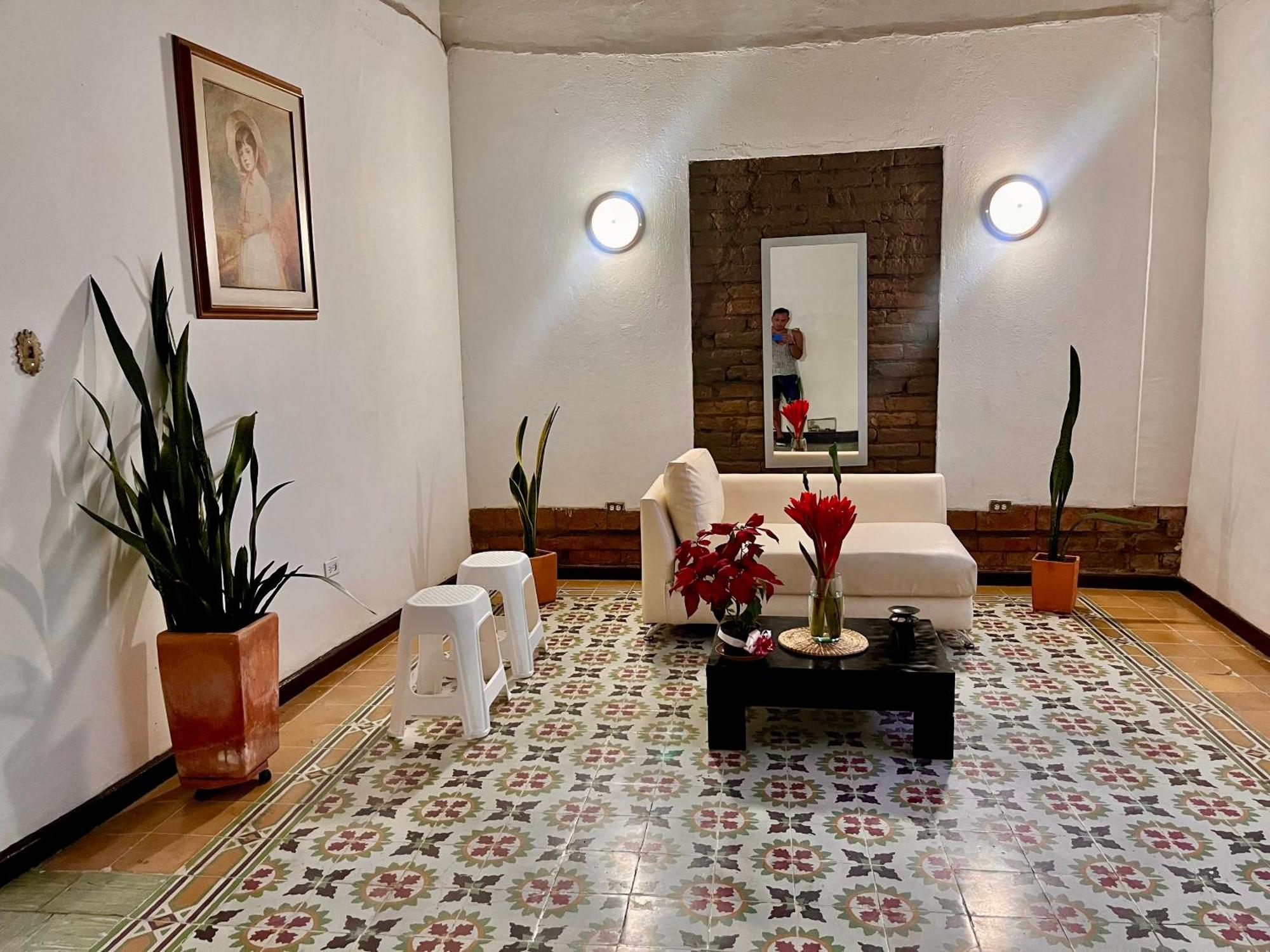 Hotel Casona San Cayetano Cali Exterior foto